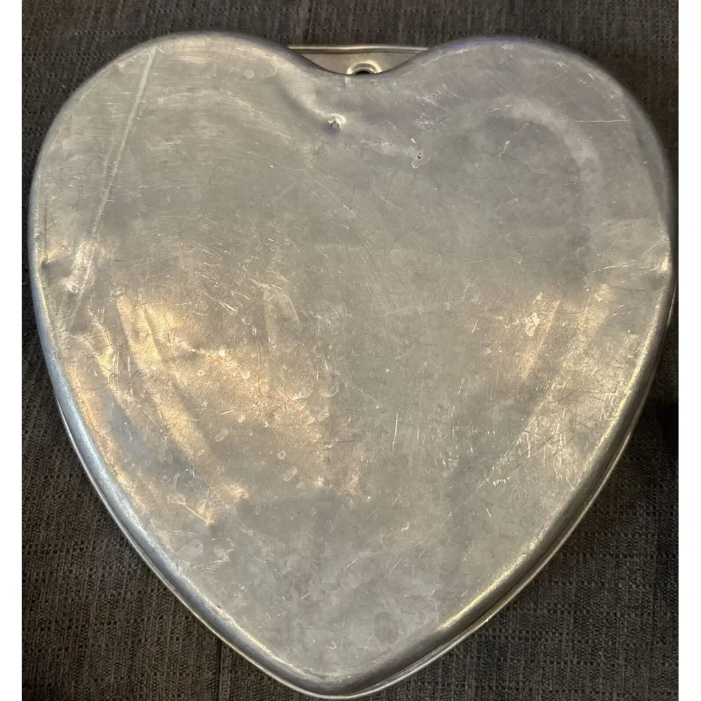 Unbranded Metal Heart‎ Shaped Baking Cake Pan
